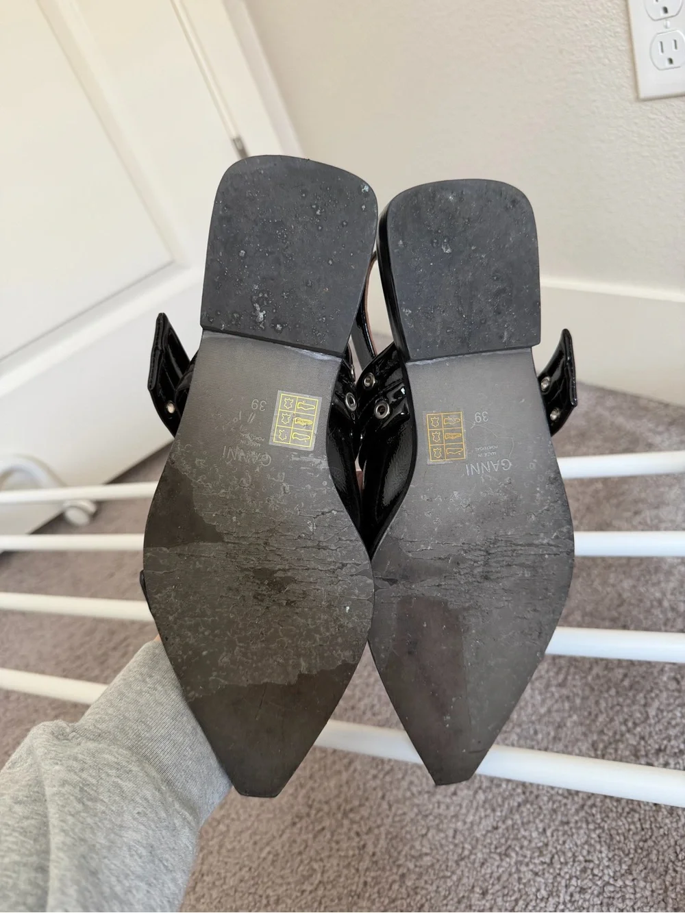 Ganni Black Patent Pointed Buckle Flats - Picture 4 of 5